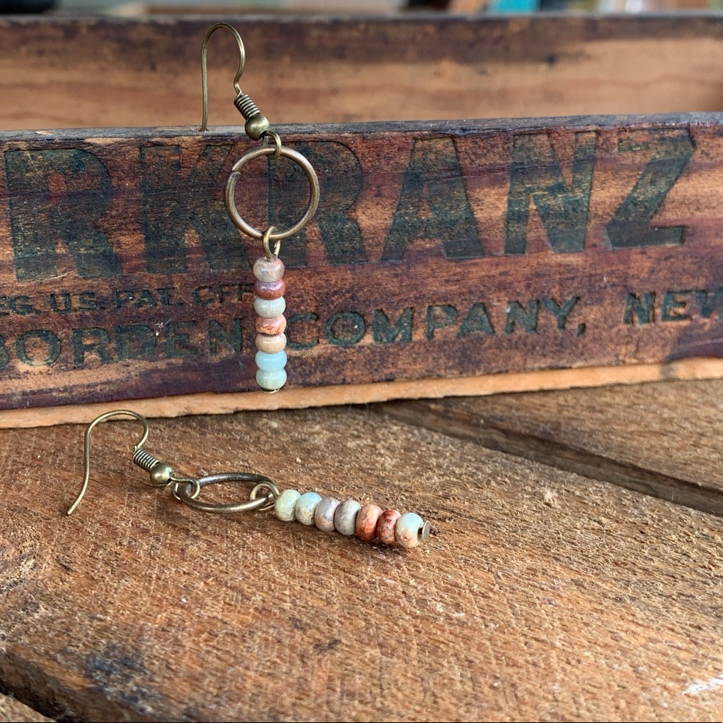 Vintage Rustic King Jasper Dangling Earrings 16$